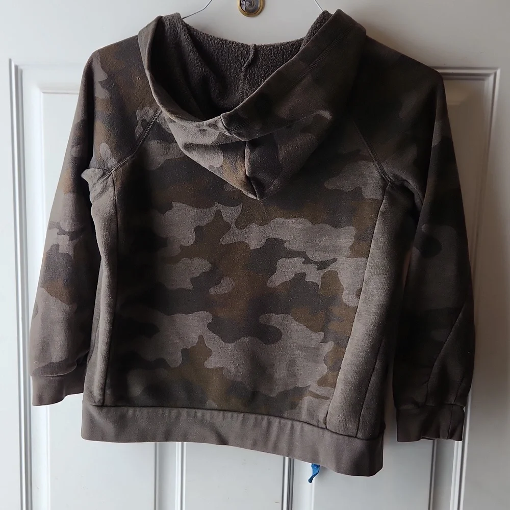 Cat & Jack Brown Camo Kids Hoodie Size S